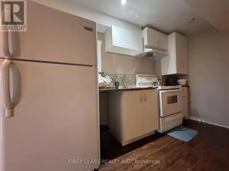 9 - 8 TOWNWOOD DRIVE | 9 - 8 TOWNWOOD DRIVE, Richmond Hill