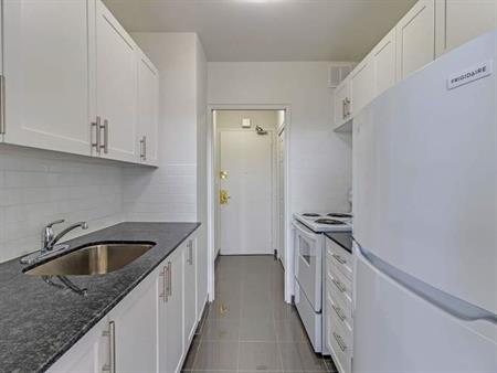 2900 Bathurst Street - Emerald Towers | 2900 Bathurst Street, Toronto