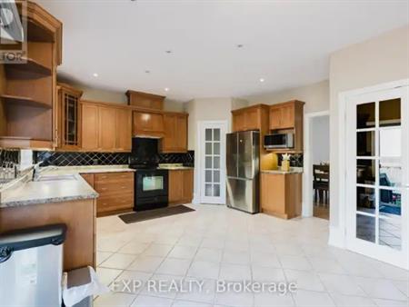 263 DEERCROFT AVENUE | 263 DEERCROFT AVENUE, Ottawa