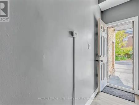 2 - 125 PRESTON STREET | 2 - 125 PRESTON STREET, Ottawa