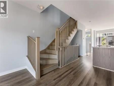 17 MULHOLLARD Lane | 17 MULHOLLARD Lane, Ancaster