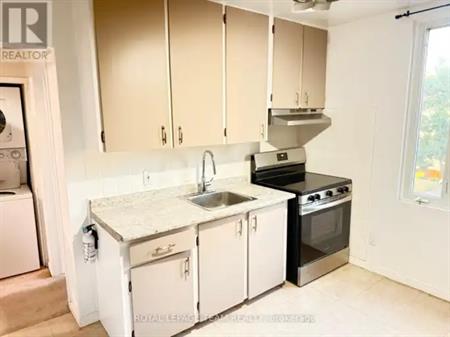 2 - 182 LEBRETON STREET N | 2 - 182 LEBRETON STREET N, Ottawa