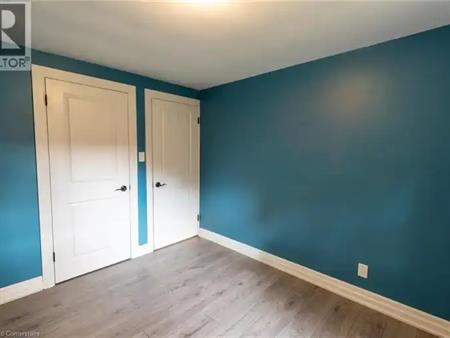 367 HILLCREST Road Unit# B | 367 HILLCREST Road Unit# B, Cambridge