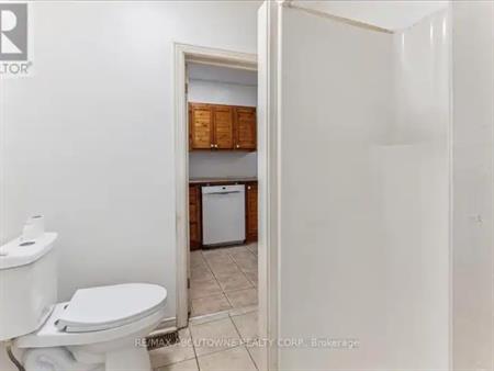 32 ARTHUR STREET | 32 ARTHUR STREET, Brant