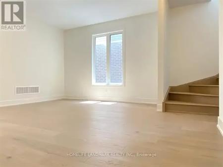 32 WEST OAK TRAIL | 32 WEST OAK TRAIL, Barrie