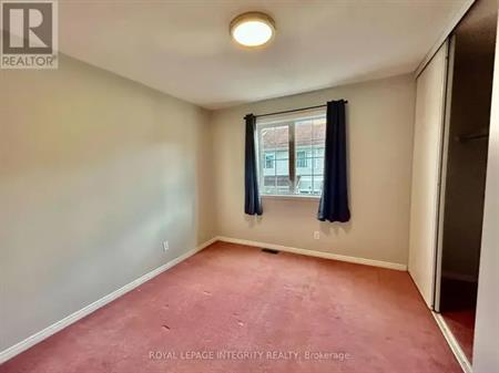 19 COHEN AVENUE | 19 COHEN AVENUE, Ottawa