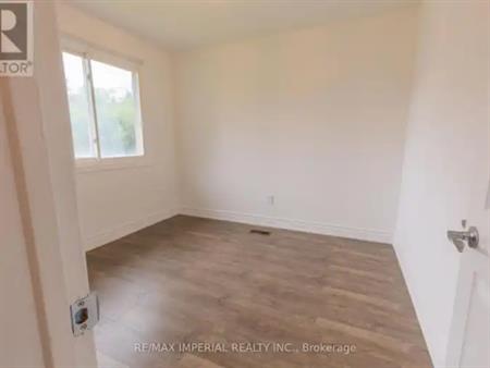 MAIN - 388 BECKER ROAD | MAIN - 388 BECKER ROAD, Richmond Hill