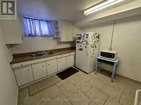 UPPER UNIT - 77 GILMORE ROAD | UPPER UNIT - 77 GILMORE ROAD, Fort Erie