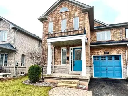 542 DELPHINE DRIVE | 542 DELPHINE DRIVE, Burlington