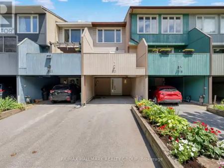 213 BOOTH STREET | 213 BOOTH STREET, Ottawa