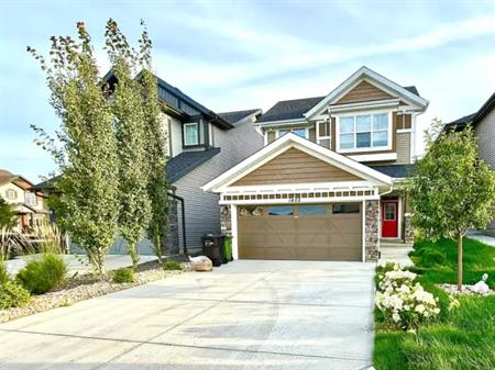Fully Furnished with Pond backing view | 1405 Darby Green Southwest, Edmonton
