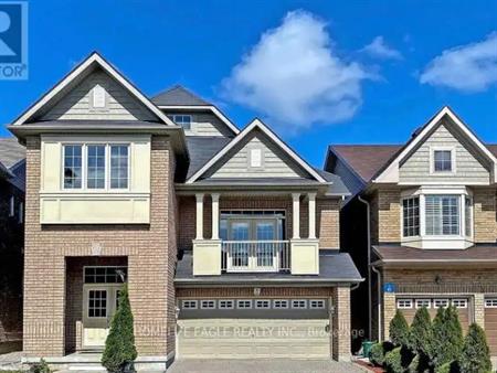 5 MILITARY COURT | 5 MILITARY COURT, Richmond Hill