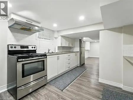 20 HETHERINGTON Street Unit# 2 | 20 HETHERINGTON Street Unit# 2, St. Catharines