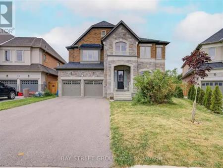 38 BROWN COURT | 38 BROWN COURT, Newmarket