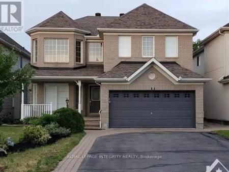 5 BRACEWOOD WAY | 5 BRACEWOOD WAY, Ottawa