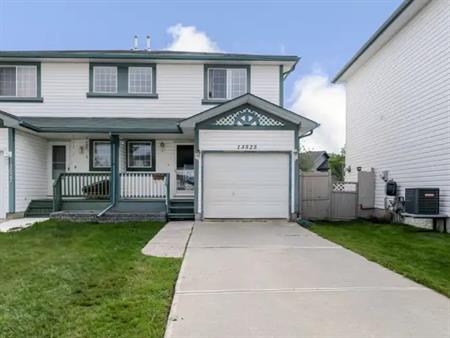 Beautiful Family Home In Belmont Culdesac | Edmonton