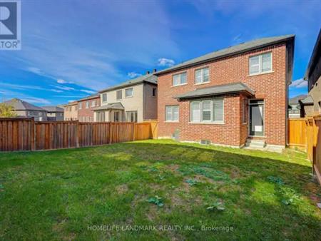 175 SCRIVENER DRIVE | 175 SCRIVENER DRIVE, Aurora