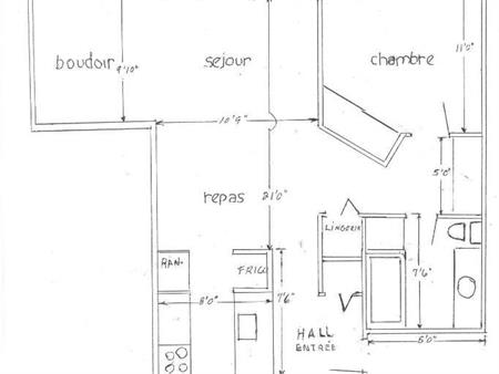 3 1/2 GRAND, lumineux, rénové (LORETTEVILLE)