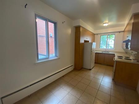 NDG Apt 1 bedroom