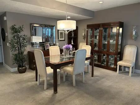 Furnished and Professionally Decorated Walkout Suite - luxurious neighbourhood | Calgary