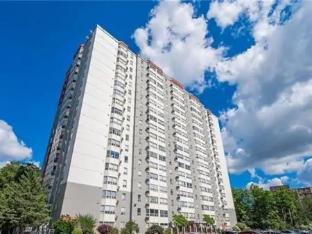 55 GREEN VALLEY Drive Unit# 1403 | 55 GREEN VALLEY Drive Unit# 1403, Kitchener