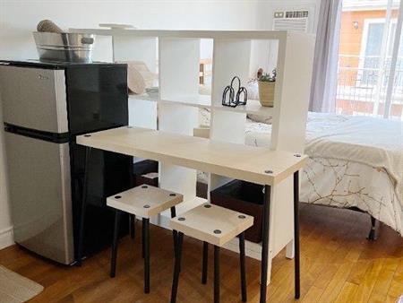 Studio meublé et tout inclus