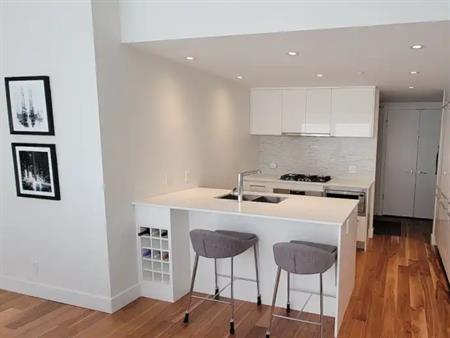 Bright Open 1 plus den bedroom in Avenue West End Downtown | 1025 5th Avenue Southwest, Calgary