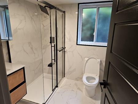 À louer : Magnifique 3 ½ entièrement meublé / For Rent: Beautiful 3 ½ Fully Furnished Apartment