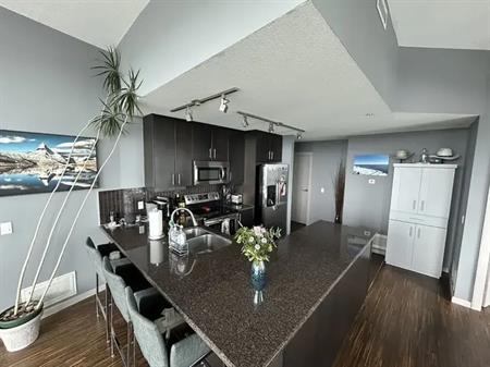 Furnished Downtown Sub Penthouse | 3205 - 210 15 Ave SE, Calgary