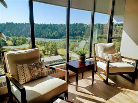 Stunning River view! Close to U of C & Foothills short-term furnished rental. | 80 Point McKay Crescent NW, Calgary