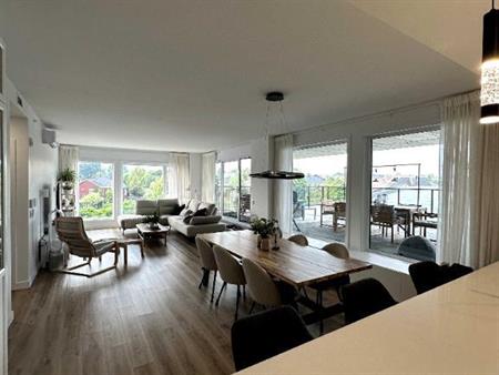 Appartement de 2 chambres et 2 salles de bain