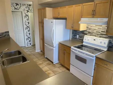 1200 square foot corner unit - Perfect for Students | 305 - 9707 105 Street Northwest, Edmonton
