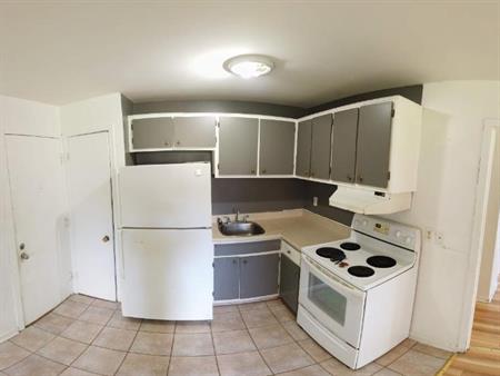 1 CH - 1 SDB - Québec - $955 /mo