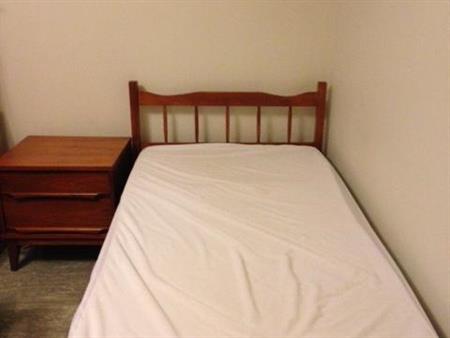 Chambre à louer pour étudiant-e-s seulement