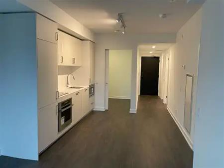 Stunning 1+Den Unit with 2 Washrooms | 88 Queen Street East, Toronto