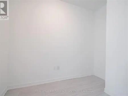 206 - 395 DUNDAS STREET | 206 - 395 DUNDAS STREET, Oakville