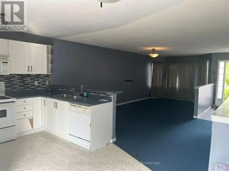 UPPER - 179 HANMER STREET E | UPPER - 179 HANMER STREET E, Barrie