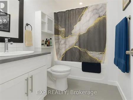 4 - 157 BRUCE STREET | 4 - 157 BRUCE STREET, Kitchener