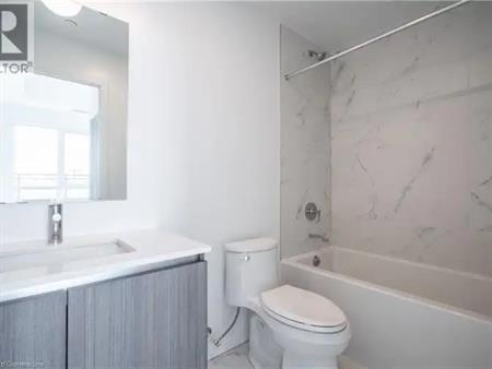395 DUNDAS Street W Unit# 206 | 395 DUNDAS Street W Unit# 206, Oakville