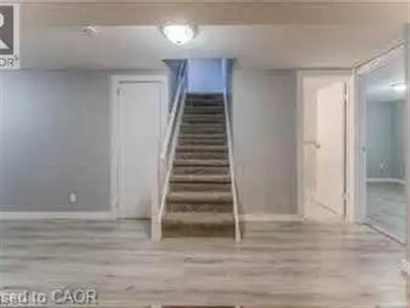 99 BROKEN OAK Crescent | 99 BROKEN OAK Crescent, Kitchener