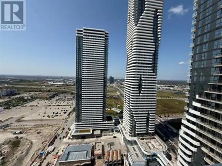 3202 - 28 INTERCHANGE WAY | 3202 - 28 INTERCHANGE WAY, Vaughan