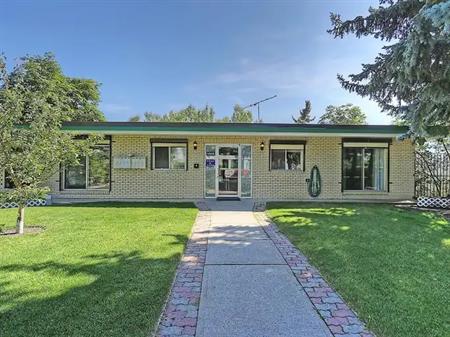 $1200/Month - Newly Renovated Suite - Available September 1st!! | 6 - 4408 4 Street Northwest, Calgary
