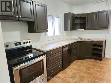 MAIN - 7 MAITLAND STREET | MAIN - 7 MAITLAND STREET, Thorold