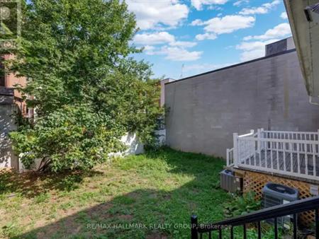 121 YORK STREET | 121 YORK STREET, Ottawa