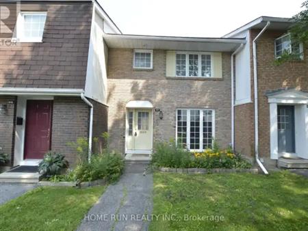 617 TRELAWNY PRIVATE | 617 TRELAWNY PRIVATE, Ottawa