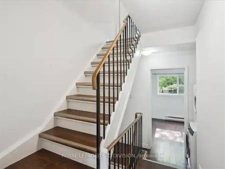 1209 Queen Street East #10 | 1209 Queen Street East, Toronto