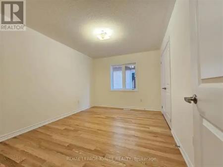 47 PRUDHOE TERRACE | 47 PRUDHOE TERRACE, Barrie