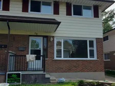GORGEOUS & SPACIOUS 1 Bdrm Lower Level for Sept 1st! | 79 Guelph Street, Oshawa