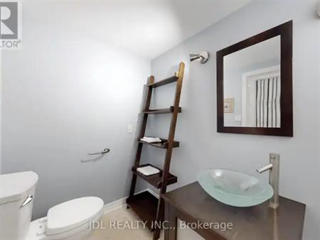 240 LEXINGTON ROAD | 240 LEXINGTON ROAD, Oakville