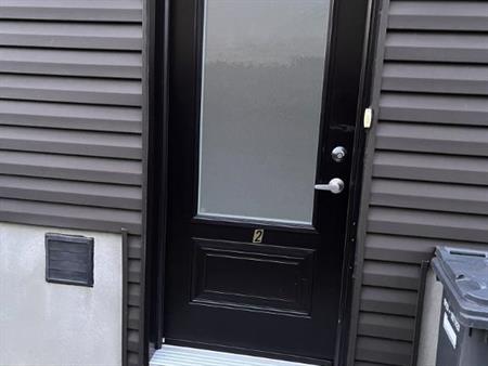 Appartement à louer (3 1/2) / for Rent